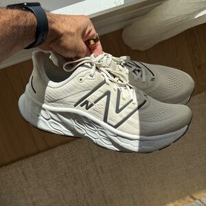 New Balance Men's fresh foam sneakers
